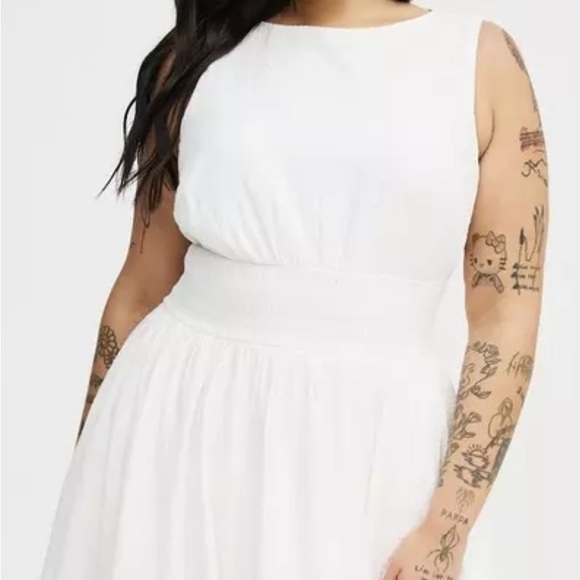 Torrid Sleeveless White Waist-Defined Midi Dress size 3 and 4 available NWT - Picture 3 of 7